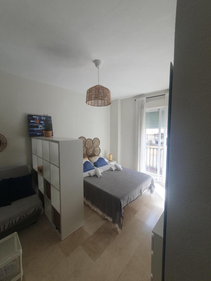 Sol Y Arte Suites Malaga Centro Exterior photo